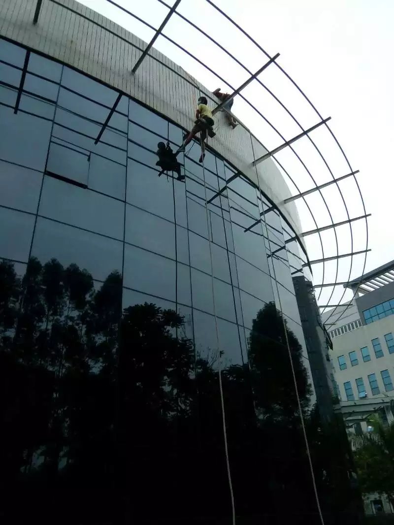 东莞高空外墙清洗